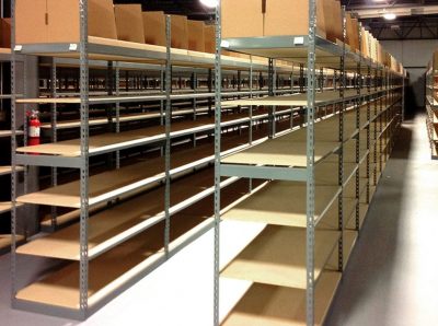 Retail-Wide-Span-Shelving-from-RackingDIRECT-400x298
